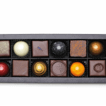 6 Formpralinen und 6 Schnittpralinen