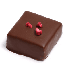 Schnittpraline mit Himbeeren